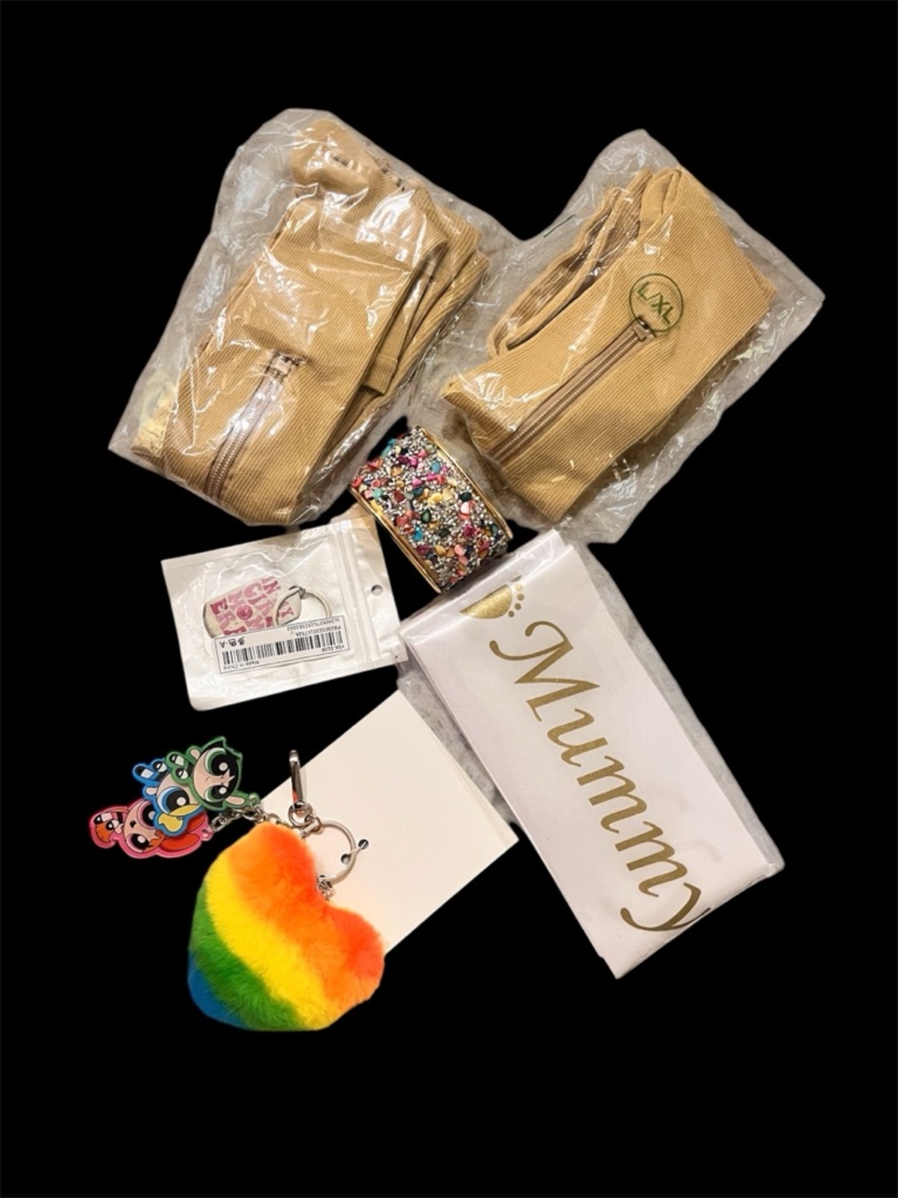 6 pcs of Mom to be gift set bundle